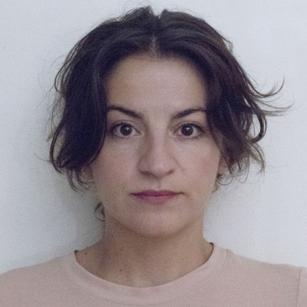 Portraitfoto von Marina Stefan